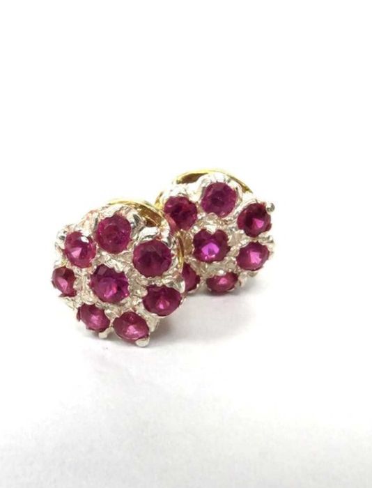 Cercei de aur cu rubine