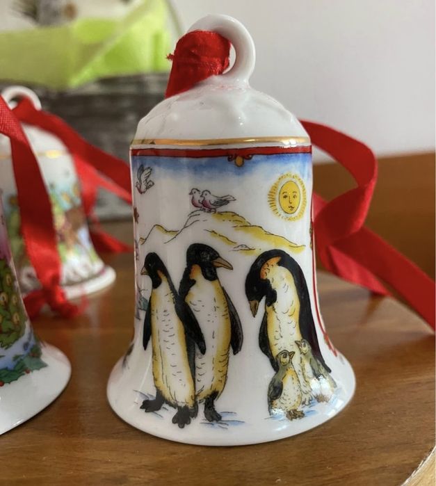 Clopoței din porțelan marca Hutschenreuther