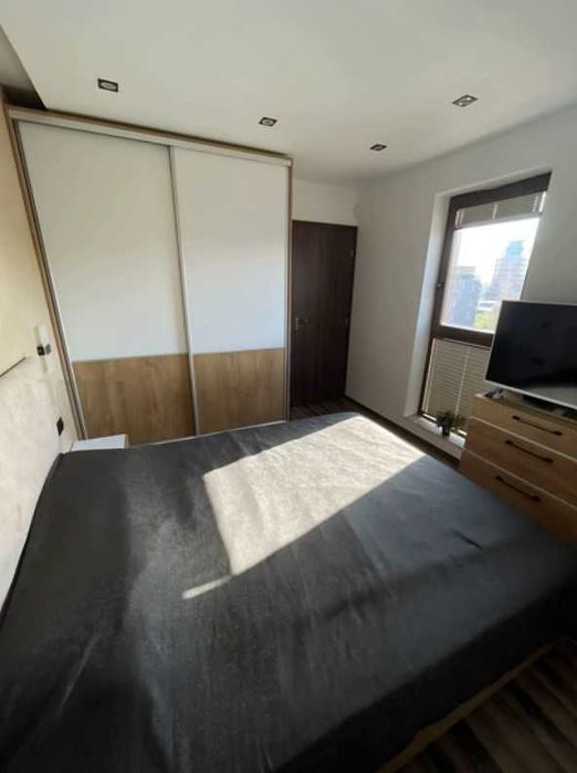 Тристаен апартамент под наем Кръстова вада