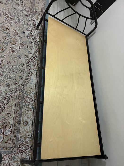 Кровать - мебель