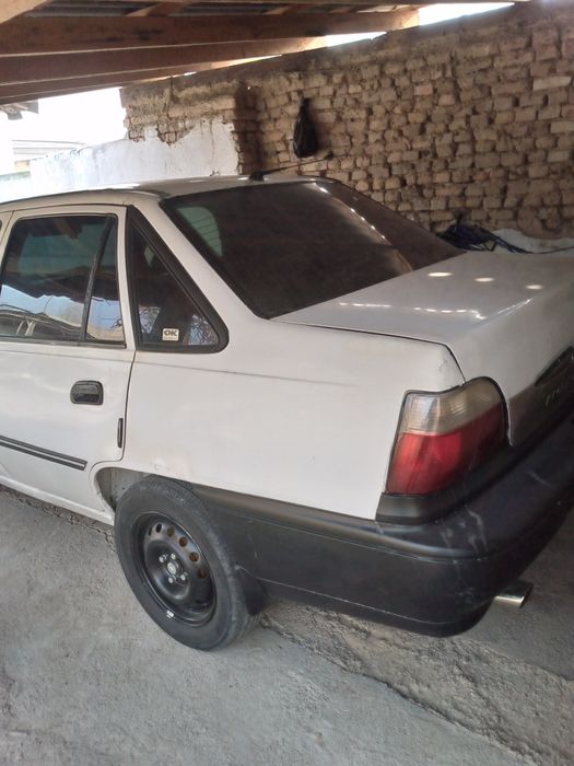 Nexia 1 1997yilgi benzinda