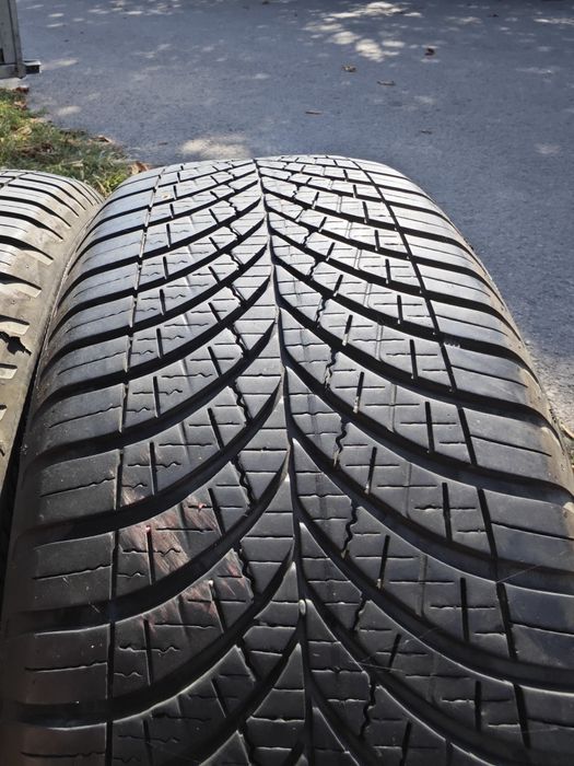 225 55 17Goodyear vector Gen 3