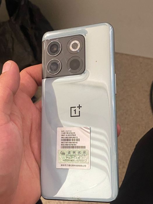 One plus 10t 5G  обмен на айфон