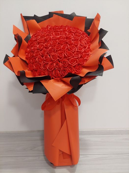 Trandafiri cu petale de săpun