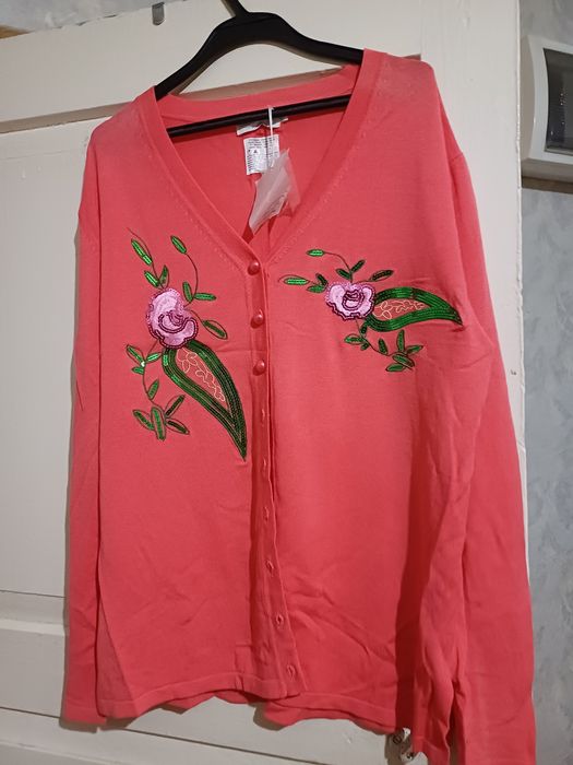 От бренда Ван Ли