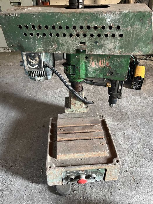 станки сверлильные