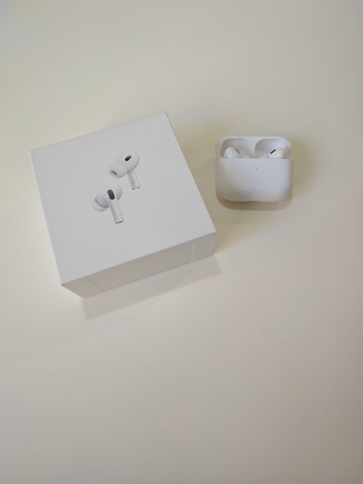 Airpods Pro 2 Слушалки за iPhone