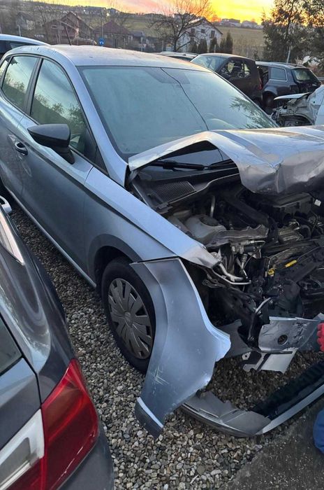 Vand SEAT IBIZA 2018 AVARIAT 1000 Benzina + CNG 94300KM