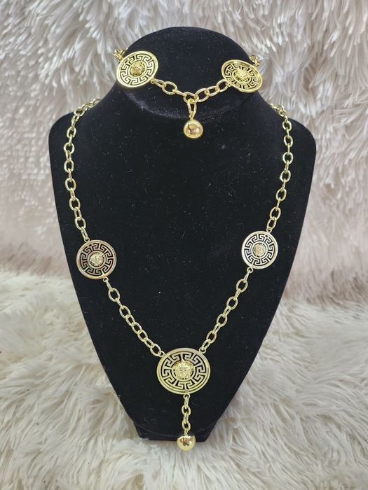 Позлатени бижута