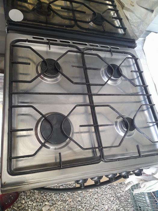 Газовая плита фирмы BOSCH