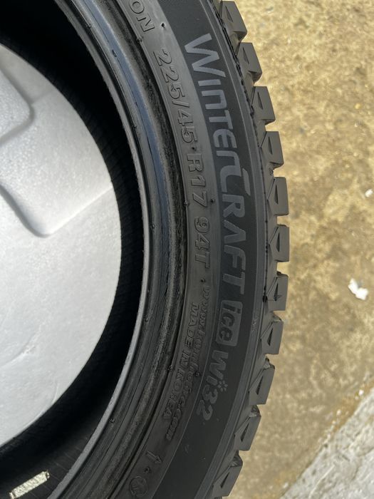 KUMHO шипы 225.45.R17