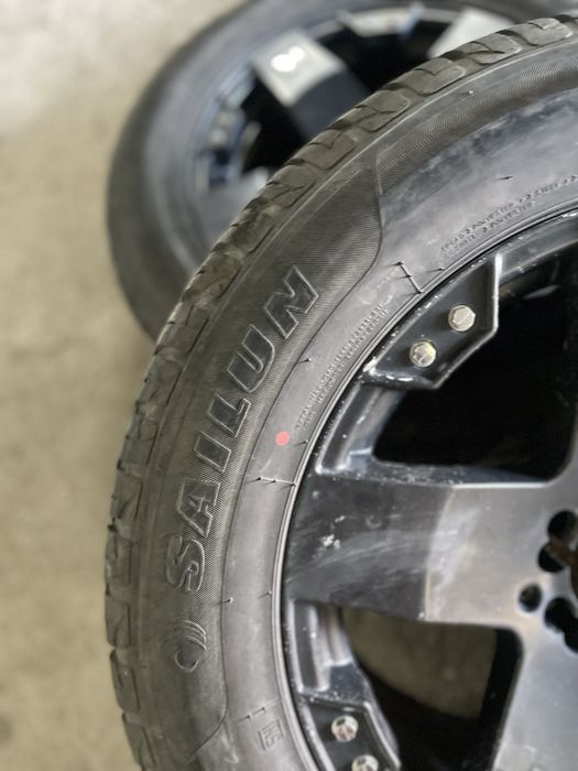 Диски с резиной 6/139.7 r20
