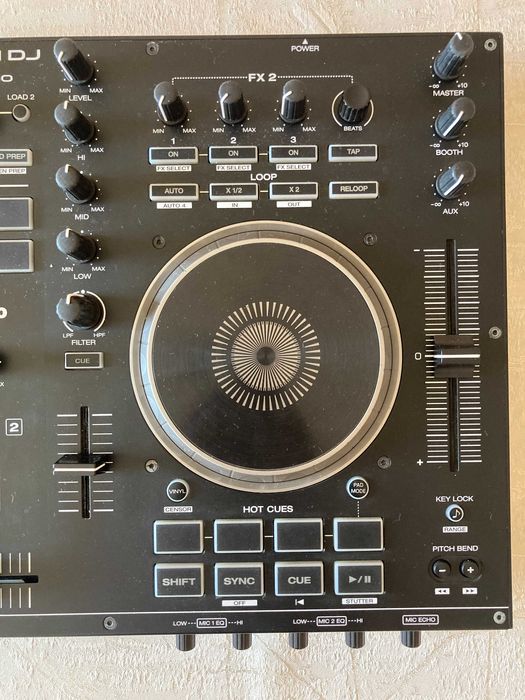 Denon DJ MC4000 – професионален 2-канален DJ контролер / като нов