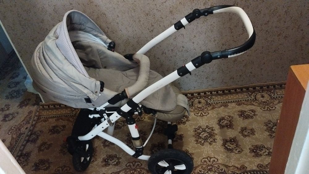 Коляска Адамекс 3 в 1.