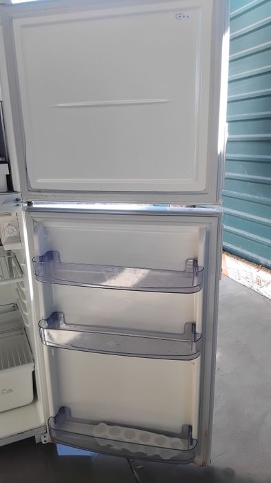 Продам холодильник Бирюза.