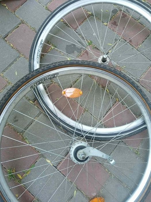 Vind. Doar. Vind