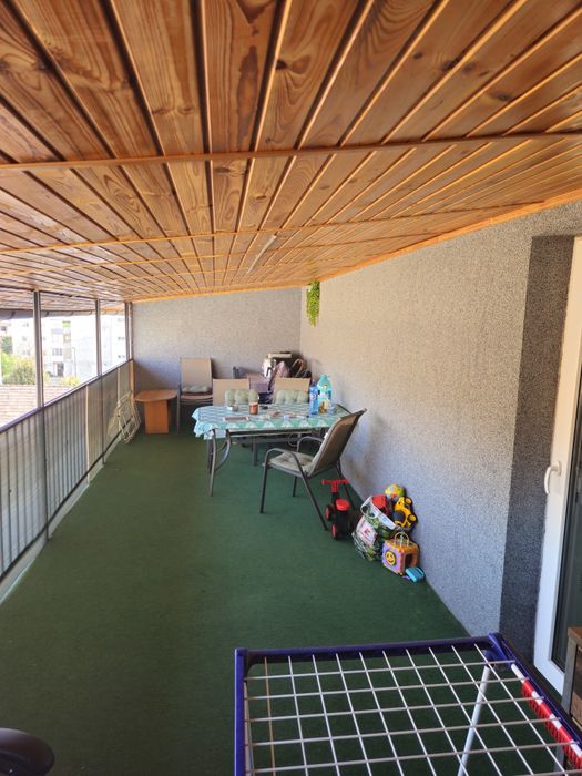 Vand apartament 2 camere