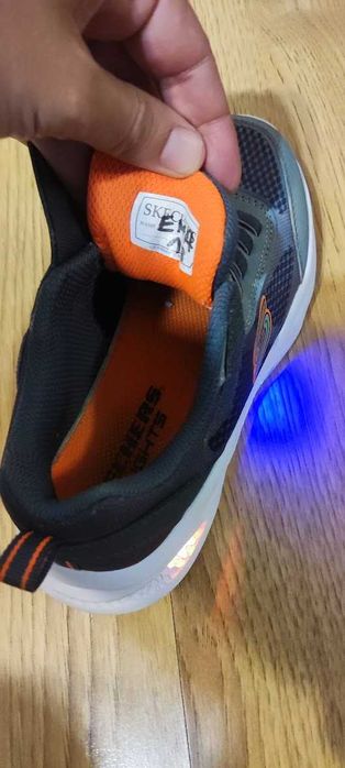 Светещи маратонки Skechers S-Lights №31
