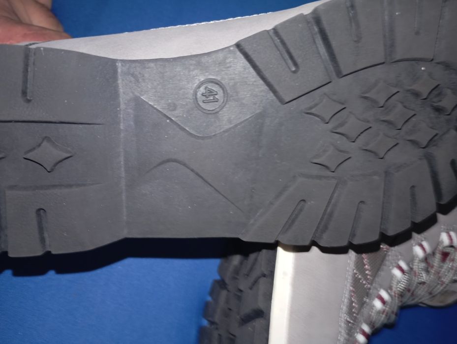 Ptr.barbati,ghete iarna,măr.41.absolut noi proveniența Germania.