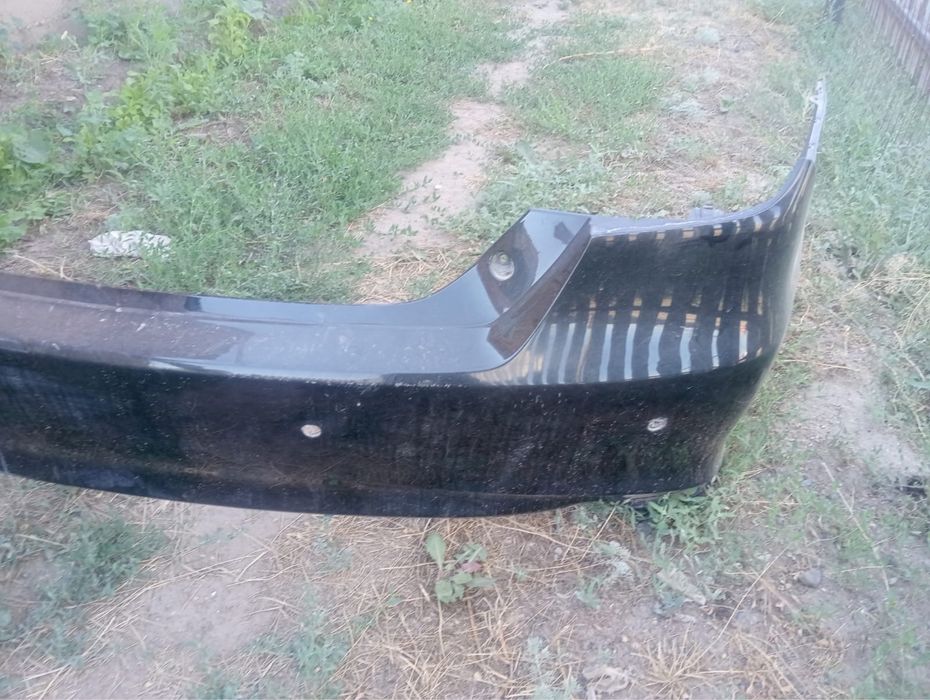 Продам задний бампер камри 55