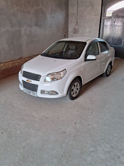 Срочно сотилади Нехиа 3 2019 радной