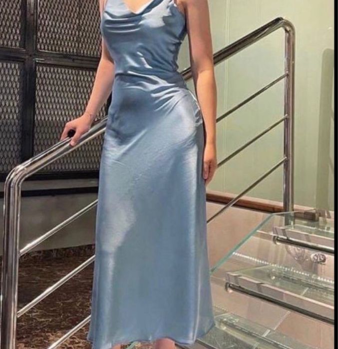 Атласное платье СРОЧНО ТОРГ