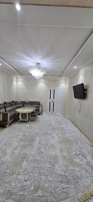 Сдаётся 2х ком квартира на 7 этаже, ор:Голубой экран
