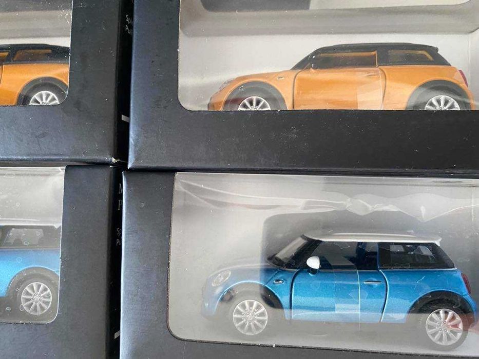 Masinuta 1:36 NEW MINI Cooper firma EAC cu arc