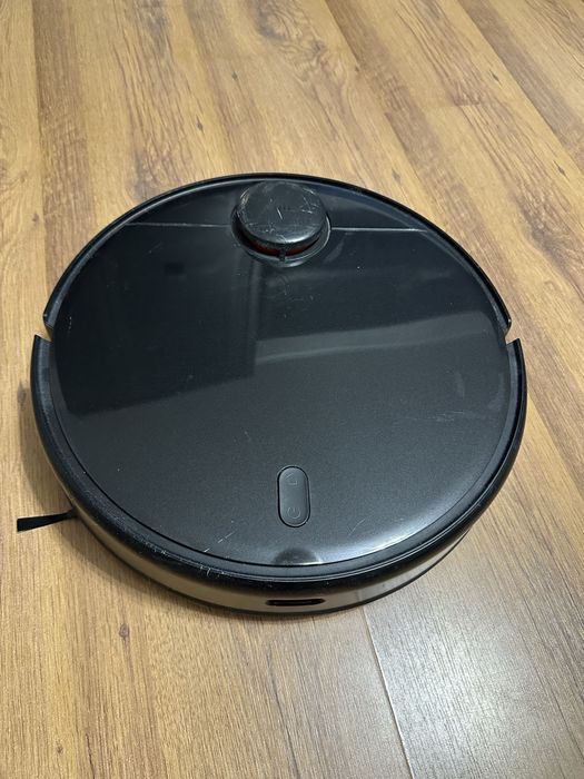 Продам робот пылесос