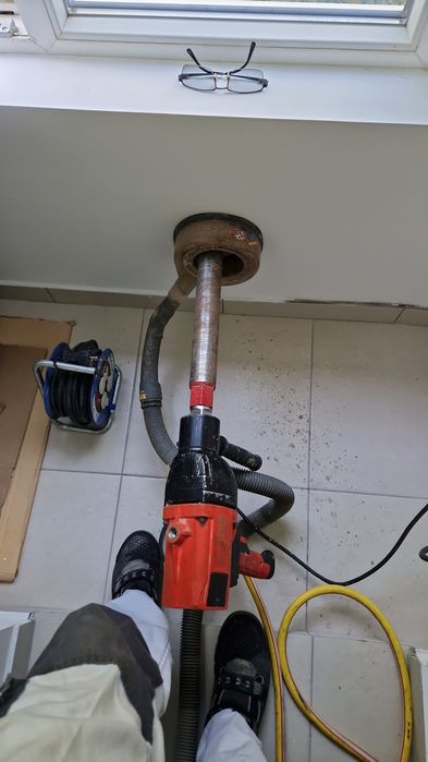 Gaură hota, gaură climă, gaură centralacarotaje profesionale Banat!