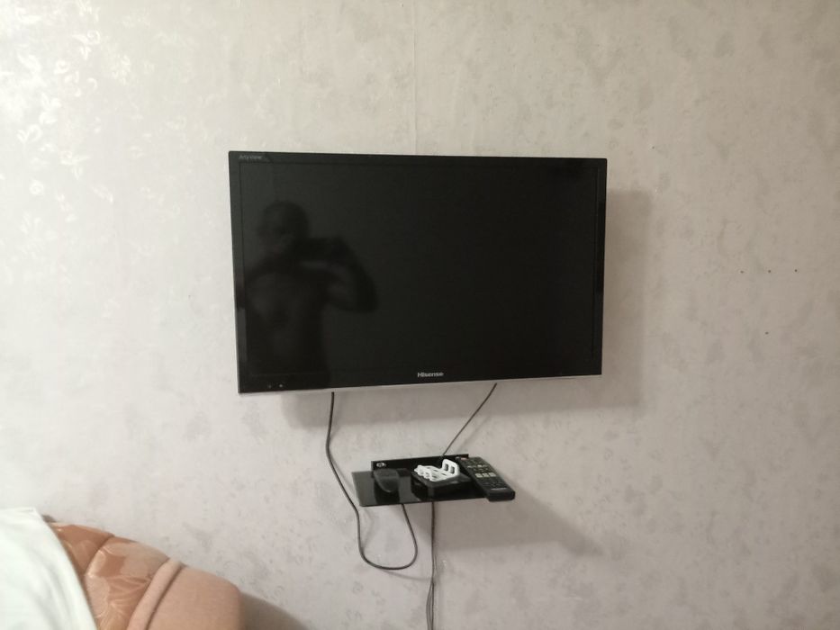 Продам 2 телевиз для кухни по 15 тыс,
