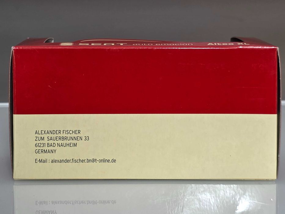 Macheta Auto 1/43 Dealer Edition Seat Altea XL