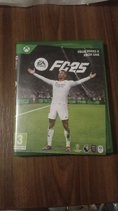Vând joc FC 25 Xbox one series s/x