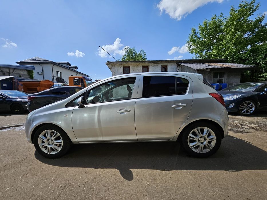 Opel Corsa 1.3 Diesel | Full Option