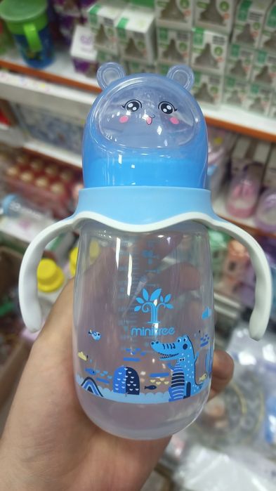 Детские бутылочки для кормления  в ассортименте.