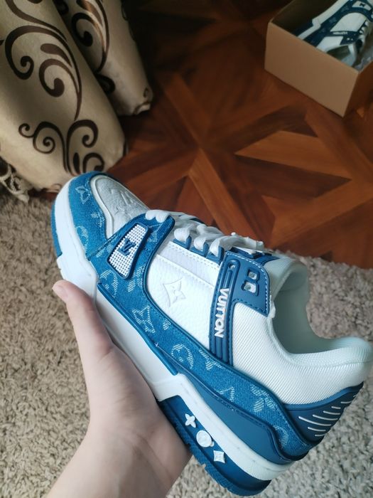 Louis Vuitton trainer
