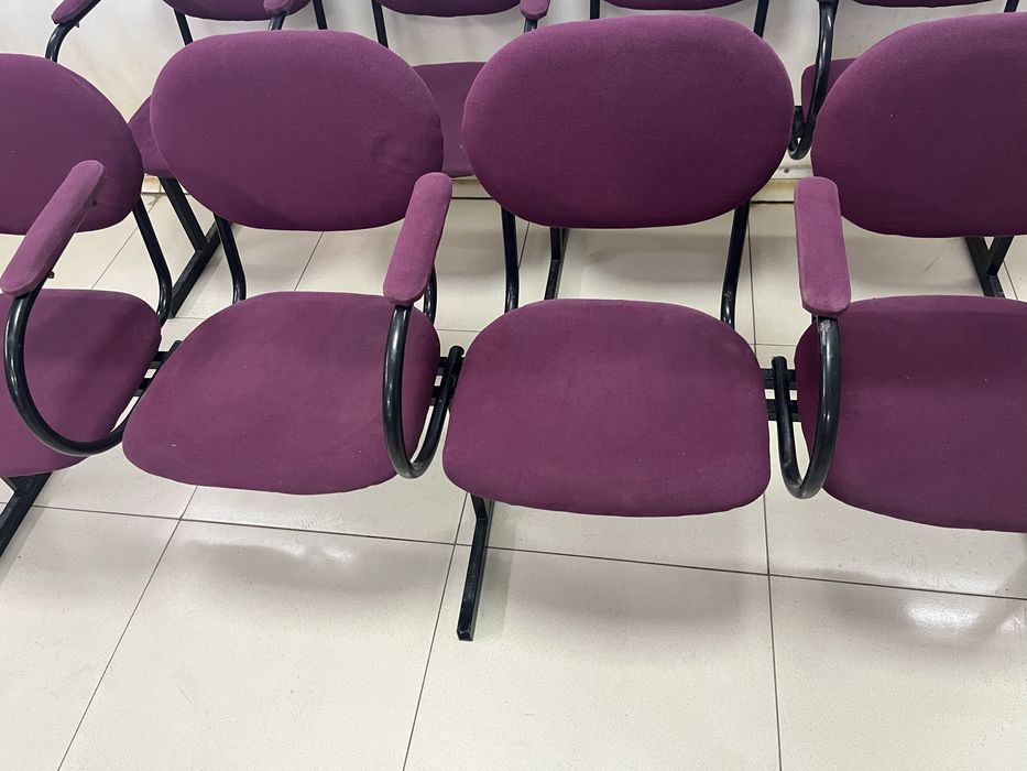 Секционные стулья (скамейка)