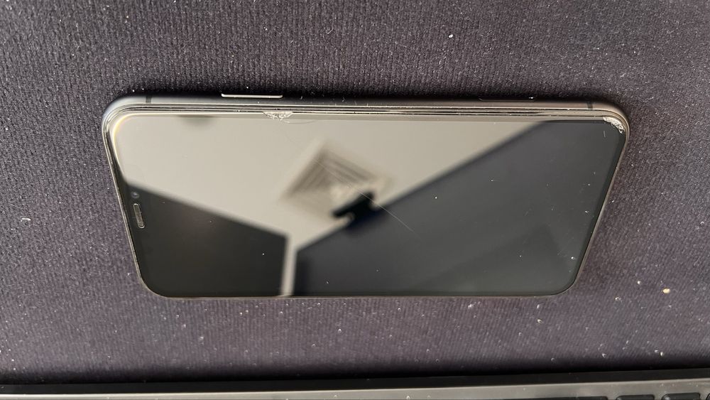 Iphone 11, 128 gb в отличном состоянии