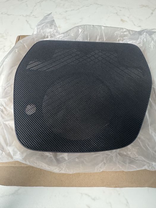 Капак за табло на Мерцедес Ц w205 Mercedes C