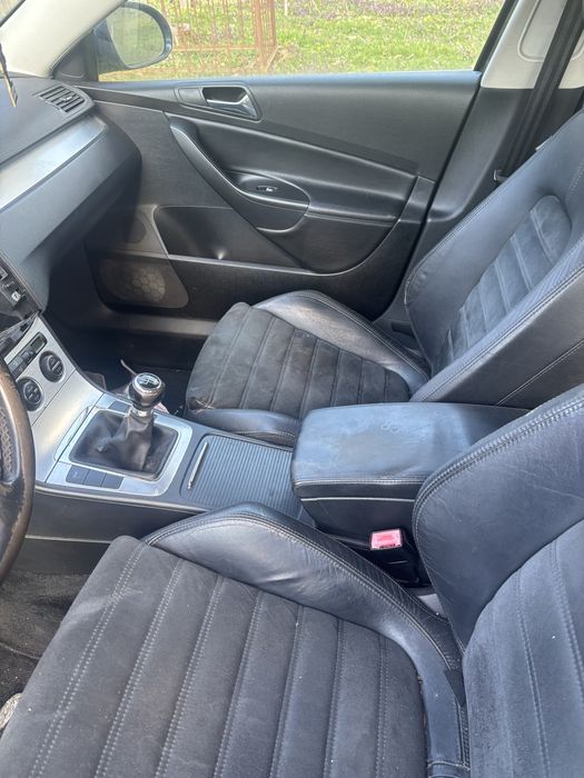 Vand ford mondeo in stare buna de functionare  , passat b6 4x4 de piese