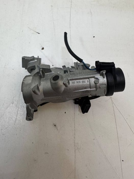 Contact pornire cu 2 cheie VW Golf 5 6 Plus Touran Jetta Audi A3