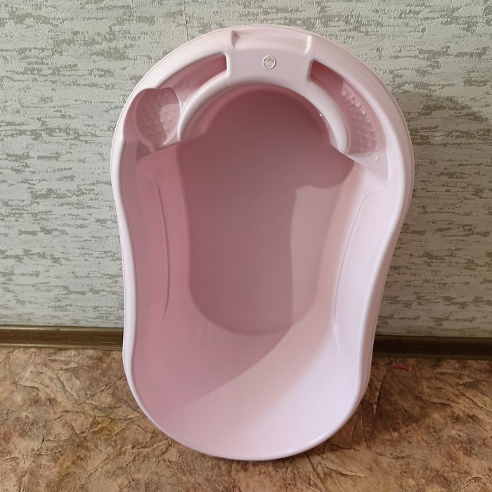 Продам детскую ванночку