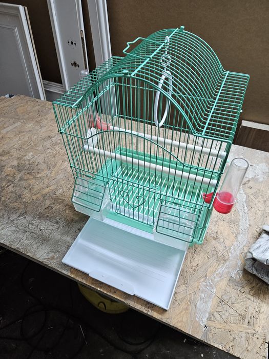 Клетку для птичек