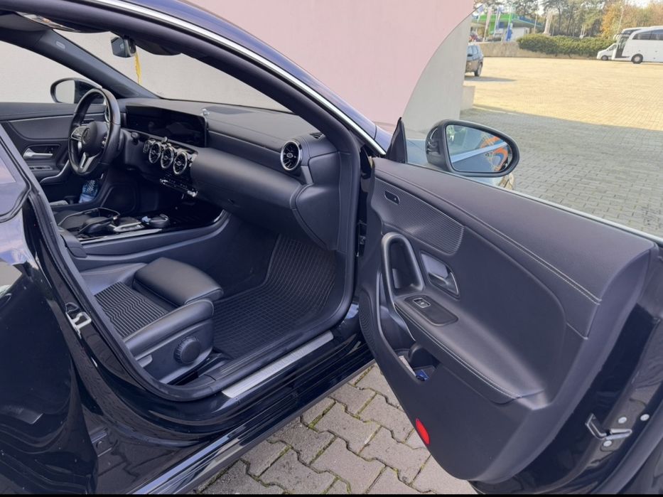 Mercedes Benz CLA 220D 8-G tronic