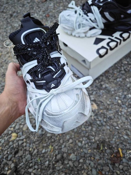 Adidas XLG Runner Deluxe White Black.marimi de la 36 la 44