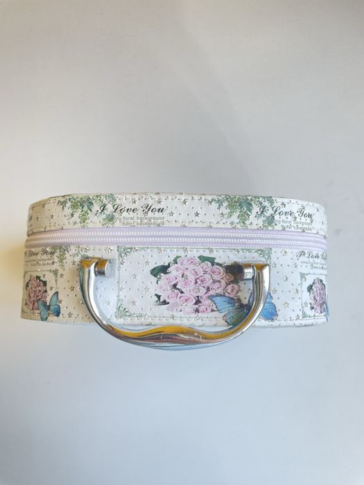 Шкатулка для украшений