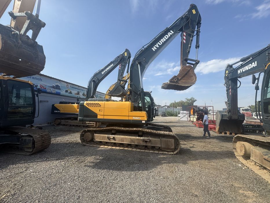 Экскаватор гусенечный