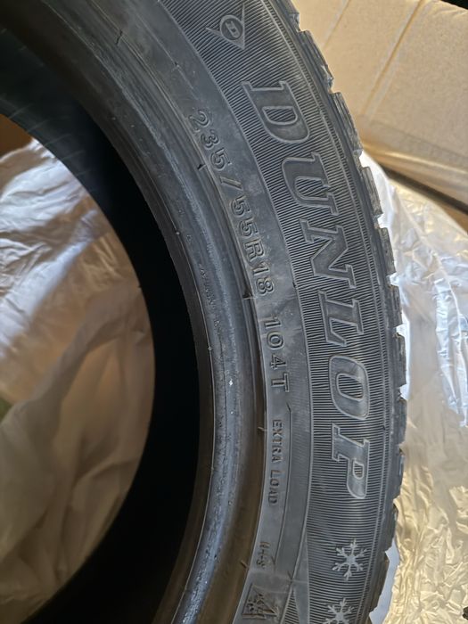 Продам шины Dunlop 235/55 R18