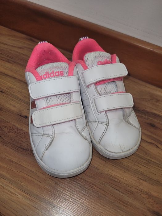 Маратонки Adidas, 25,5 номер