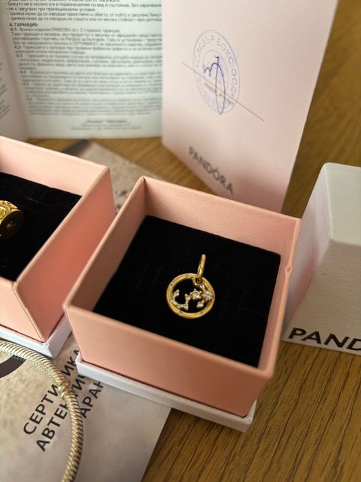 3бр. Талисмани Pandora оригинални.Подарък гривна